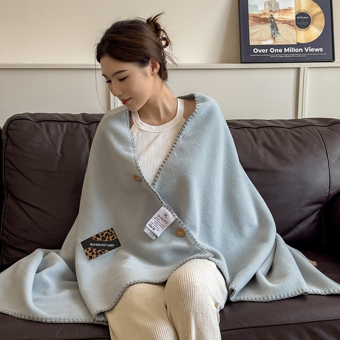 91家纺网 家纺一手货源 找家纺 合纵跨境工厂 2025秋冬新款加厚可机洗羊棉绒贝壳边毛毯冬季保暖盖毯跨境外贸JIT一件代发 雾空蓝