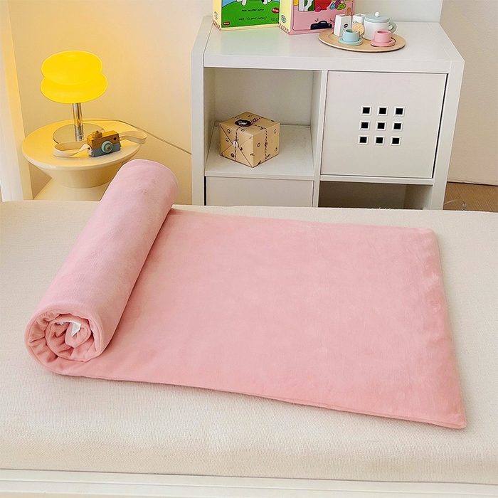 91家纺网 家纺一手货源 找家纺 嗨生活 2025新款牛奶绒数码印花原创大版卡通幼儿园套件幼儿园三件套 乖乖兔