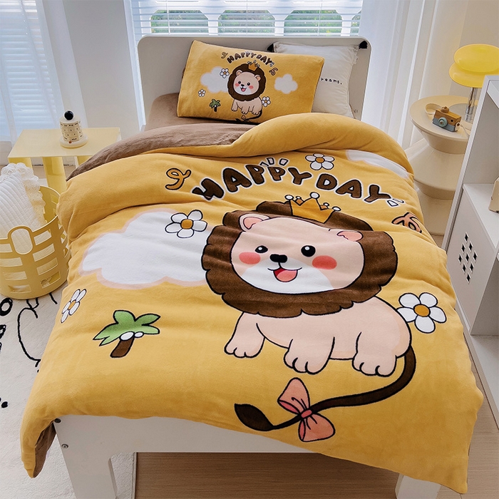 嗨生活 2025新款牛奶绒数码印花原创大版卡通幼儿园套件幼儿园三件套 可爱狮子