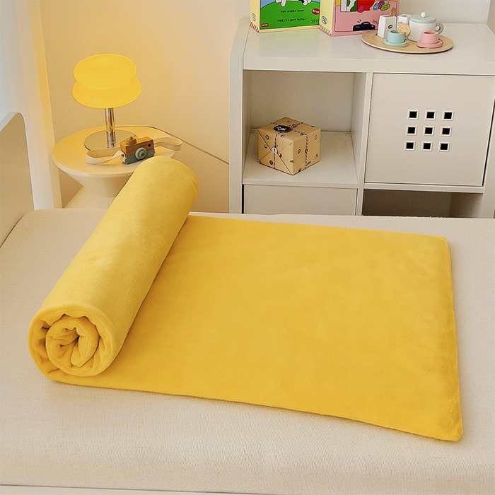 91家纺网 家纺一手货源 找家纺 嗨生活 2025新款牛奶绒数码印花原创大版卡通幼儿园套件幼儿园三件套 挖掘机