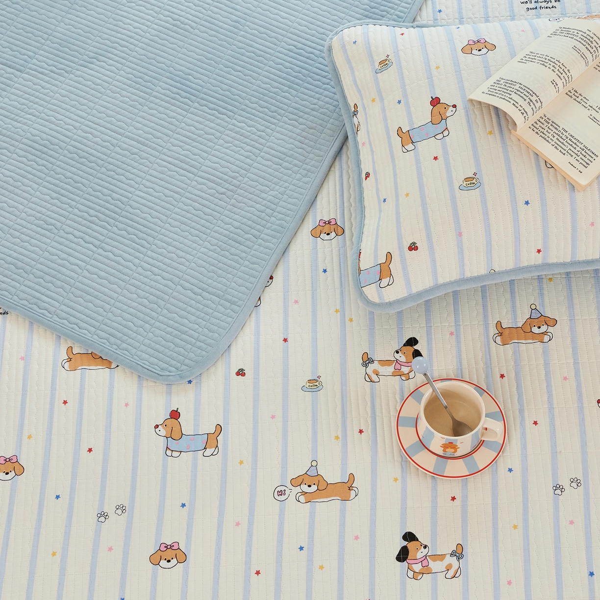 91家纺网 家纺一手货源 找家纺 缔锦家纺 2025新款高克重全棉柔软绒床盖三件套 汪汪派对