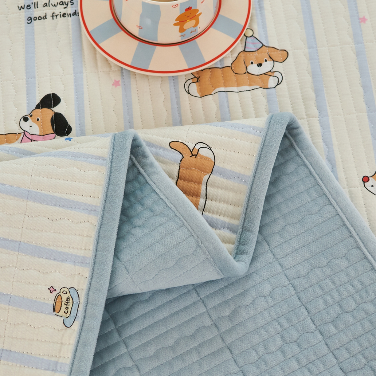 91家纺网 家纺一手货源 找家纺 缔锦家纺 2025新款高克重全棉柔软绒床盖三件套 汪汪派对