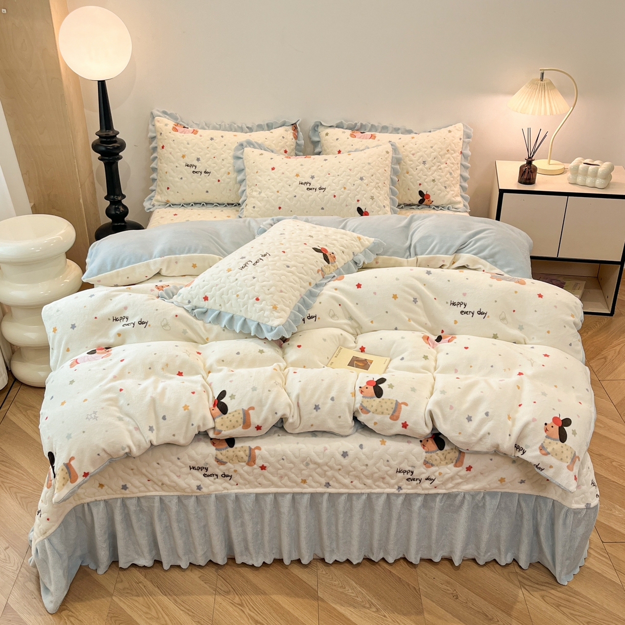 91家纺网 家纺一手货源 找家纺 （总）金梦家居 2025新款高克重牛奶绒床盖四件套