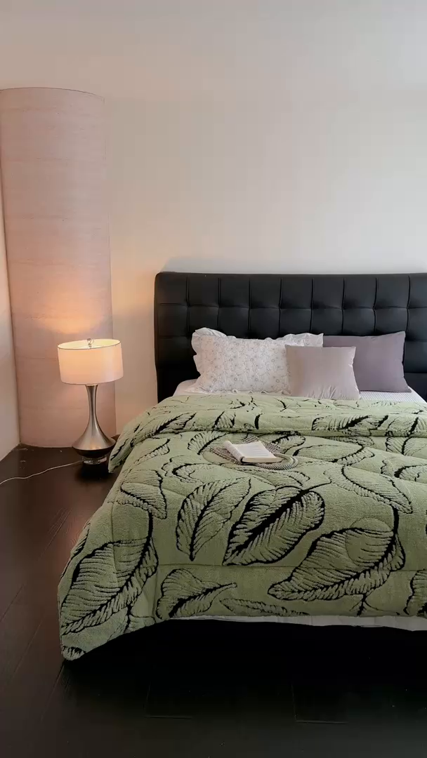 91家纺网 家纺一手货源 找家纺 申龙家纺 2025新款塔芙绒阳离子冬被 繁叶-绿