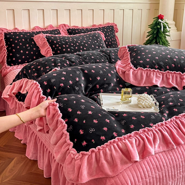 尚美 2025新款法式复古风大花边绒床盖被套四件套（花边随机） 复古风野梅