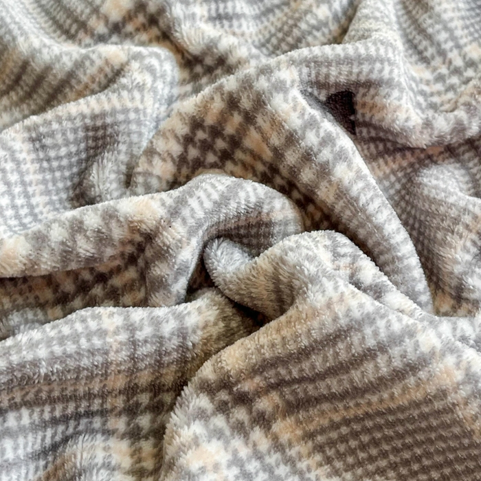 91家纺网 家纺一手货源 找家纺 尚美 2025新款法式复古风大花边绒床盖被套四件套（花边随机） 复古风格调灰