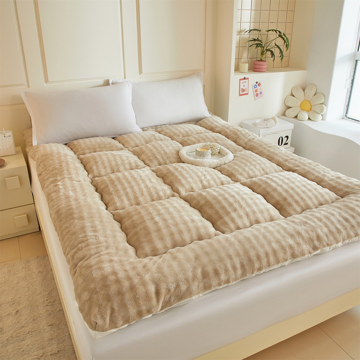 91家纺网 家纺一手货源 找家纺 柒尚 2025新款A类兔兔绒亲肤磨毛羽丝棉垫 卡其