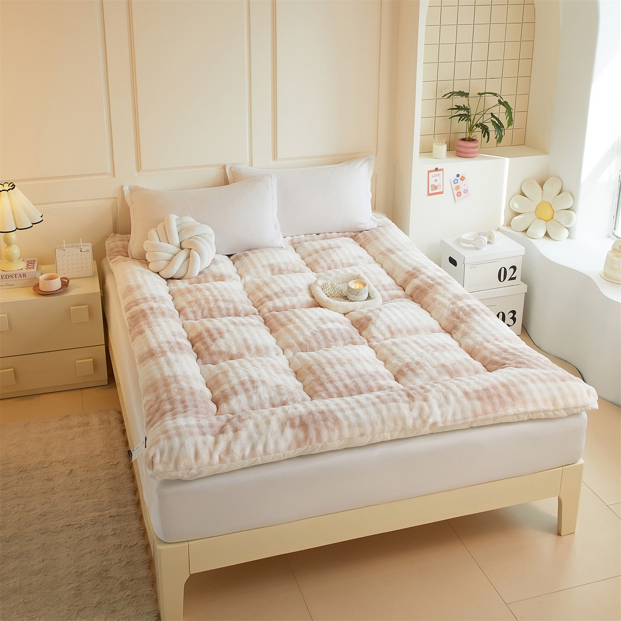 91家纺网 家纺一手货源 找家纺 柒尚 2025新款A类兔兔绒亲肤磨毛羽丝棉垫 梦幻-奶咖色