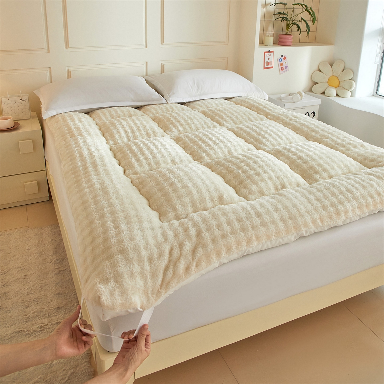 91家纺网 家纺一手货源 找家纺 柒尚 2025新款A类兔兔绒亲肤磨毛羽丝棉垫 奶油黄