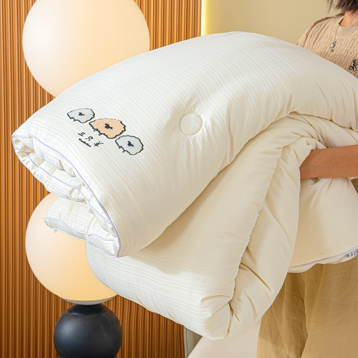 91家纺网 家纺一手货源 找家纺 蓝冰家纺 2025新款羊提花被被子被芯 三只羊-米白色