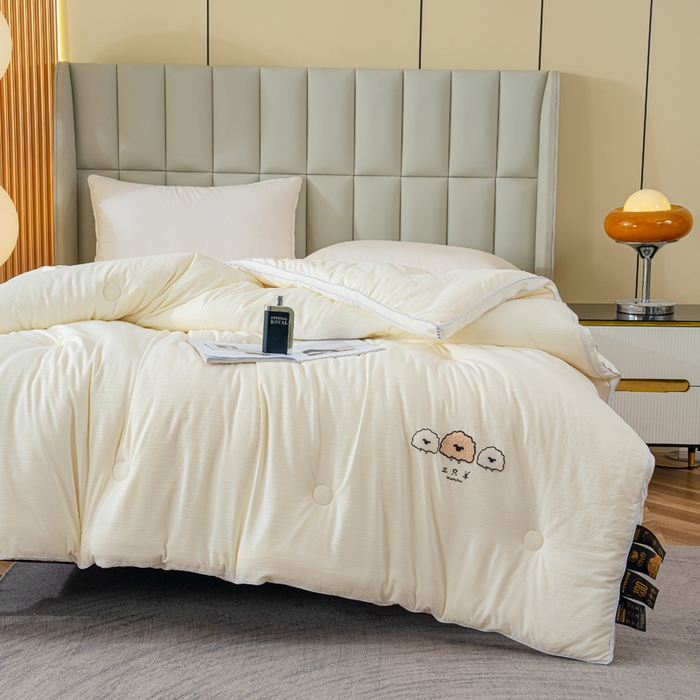 91家纺网 家纺一手货源 找家纺 蓝冰家纺 2025新款羊提花被被子被芯 三只羊-米白色