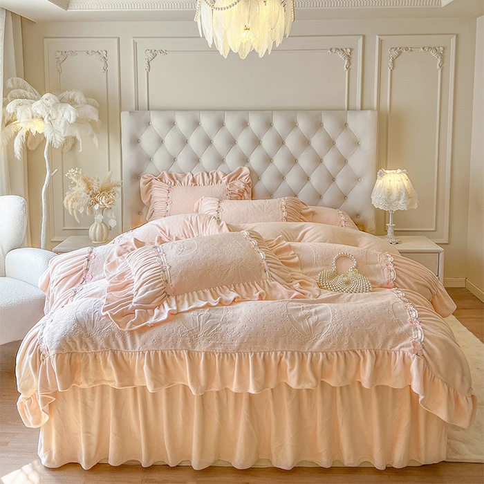 （总）好儿喜家纺 2025新款法式雕花牛奶绒四件套床裙款-兰黛系列