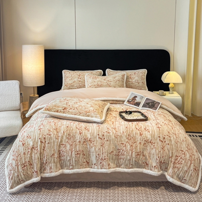 91家纺网 家纺一手货源 找家纺 （总）诺梵家纺 2025新款牛奶绒绣花绒四件套