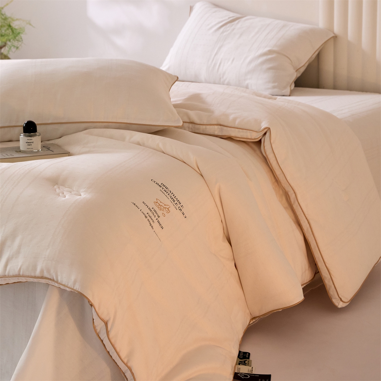 91家纺网 家纺一手货源 找家纺 头等舱  2025新款全棉提花A类30大豆7A抗菌立体被（空镜图） 菱形小调