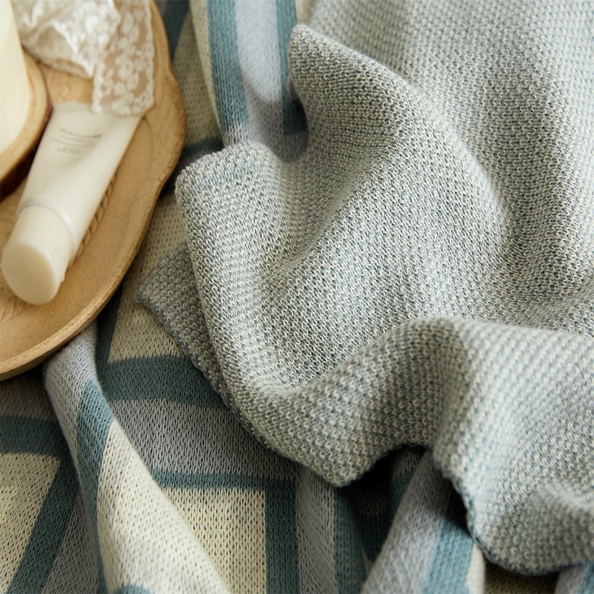 91家纺网 家纺一手货源 找家纺 总 暖绵绵新款全棉针织棉毛毯毯子源意