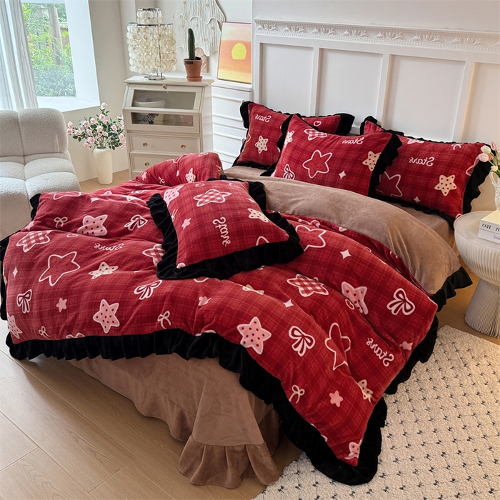 91家纺网 家纺一手货源 找家纺 艾特你 2025新款200g全工艺牛奶绒花边款四件套吊边床单 花边绒-圣诞星星