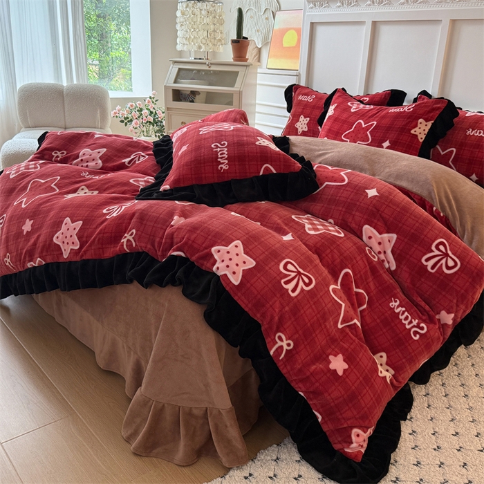 91家纺网 家纺一手货源 找家纺 艾特你 2025新款200g全工艺牛奶绒花边款四件套吊边床单 花边绒-圣诞星星