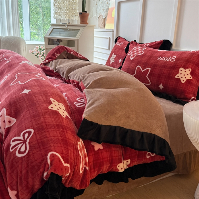 91家纺网 家纺一手货源 找家纺 艾特你 2025新款200g全工艺牛奶绒花边款四件套吊边床单 花边绒-圣诞星星