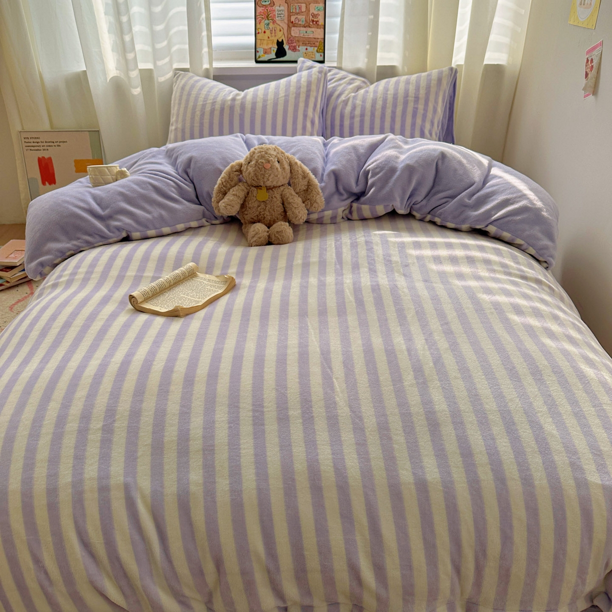 91家纺网 家纺一手货源 找家纺 繁花家居 2025新款条纹系列牛奶绒四件套 芋紫条纹