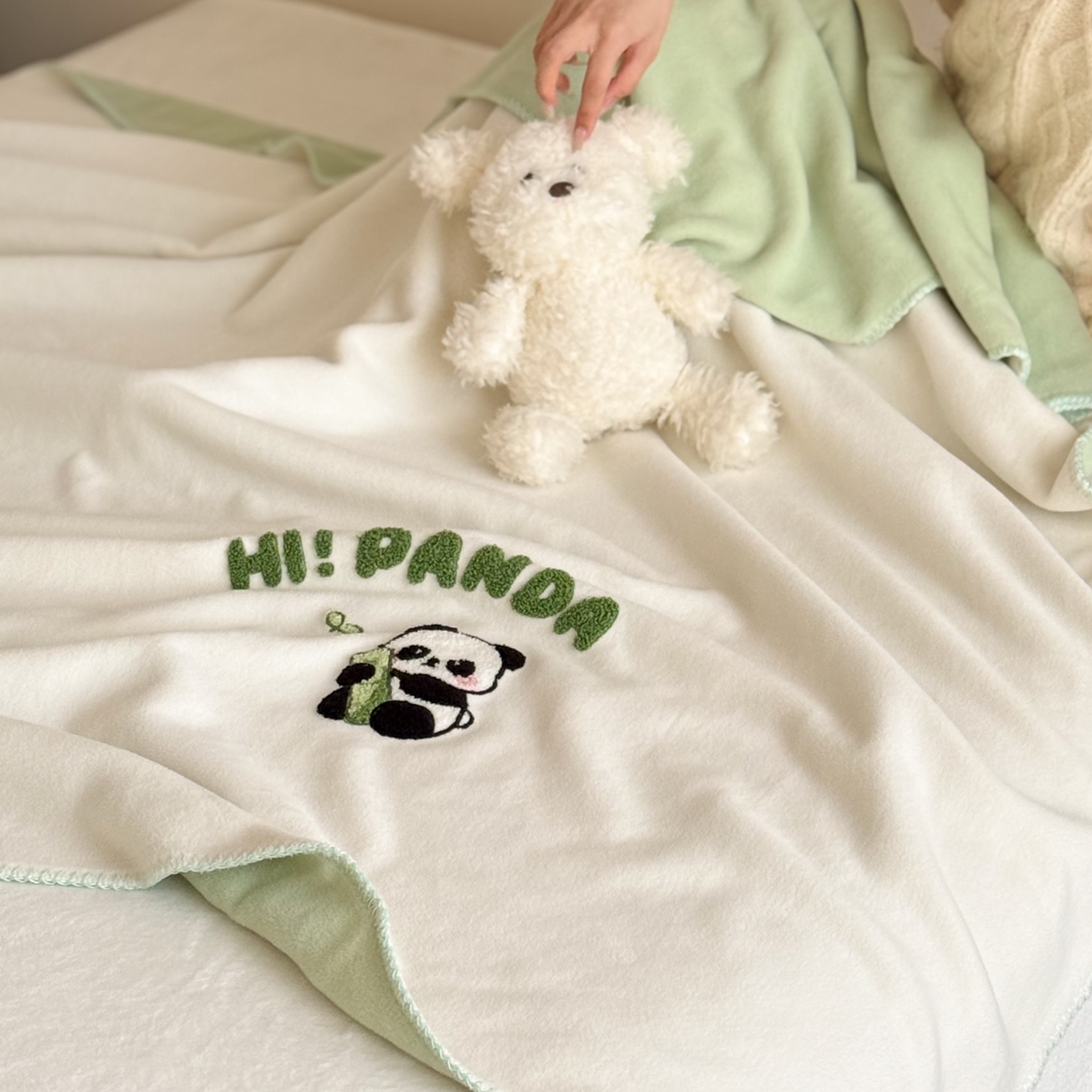 91家纺网 家纺一手货源 找家纺 （总）云栖家居 2025新品双层加厚高克重消光沙发毯仿羊绒纯色刺绣盖毛毯毯子