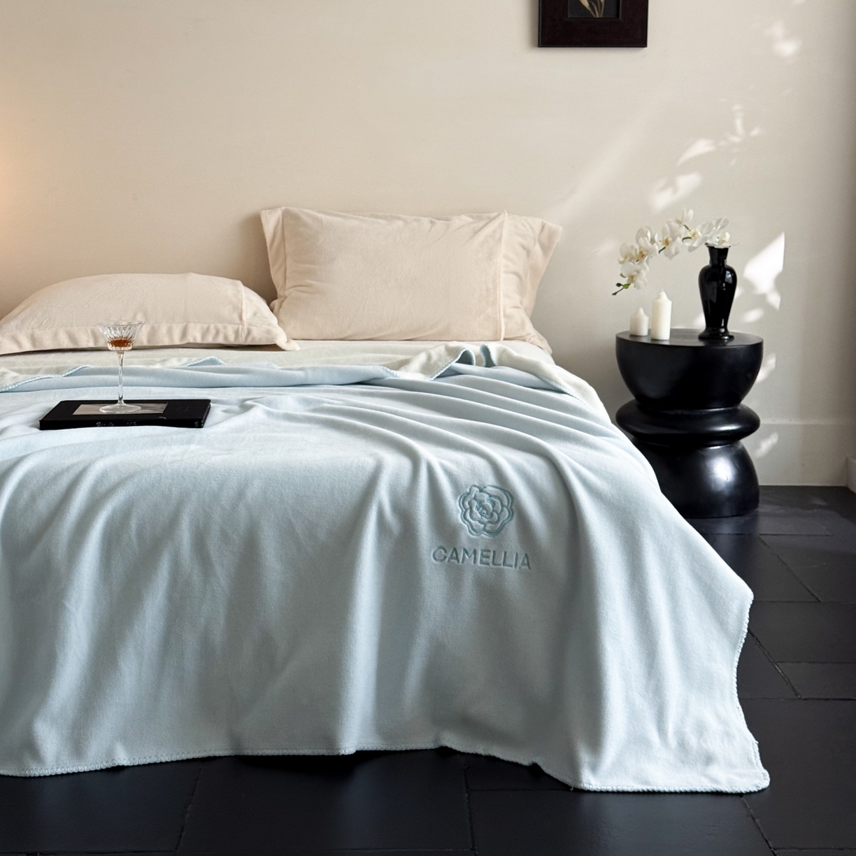 91家纺网 家纺一手货源 找家纺 （总）云栖家居 2025新品双层加厚高克重消光沙发毯仿羊绒纯色刺绣盖毛毯毯子