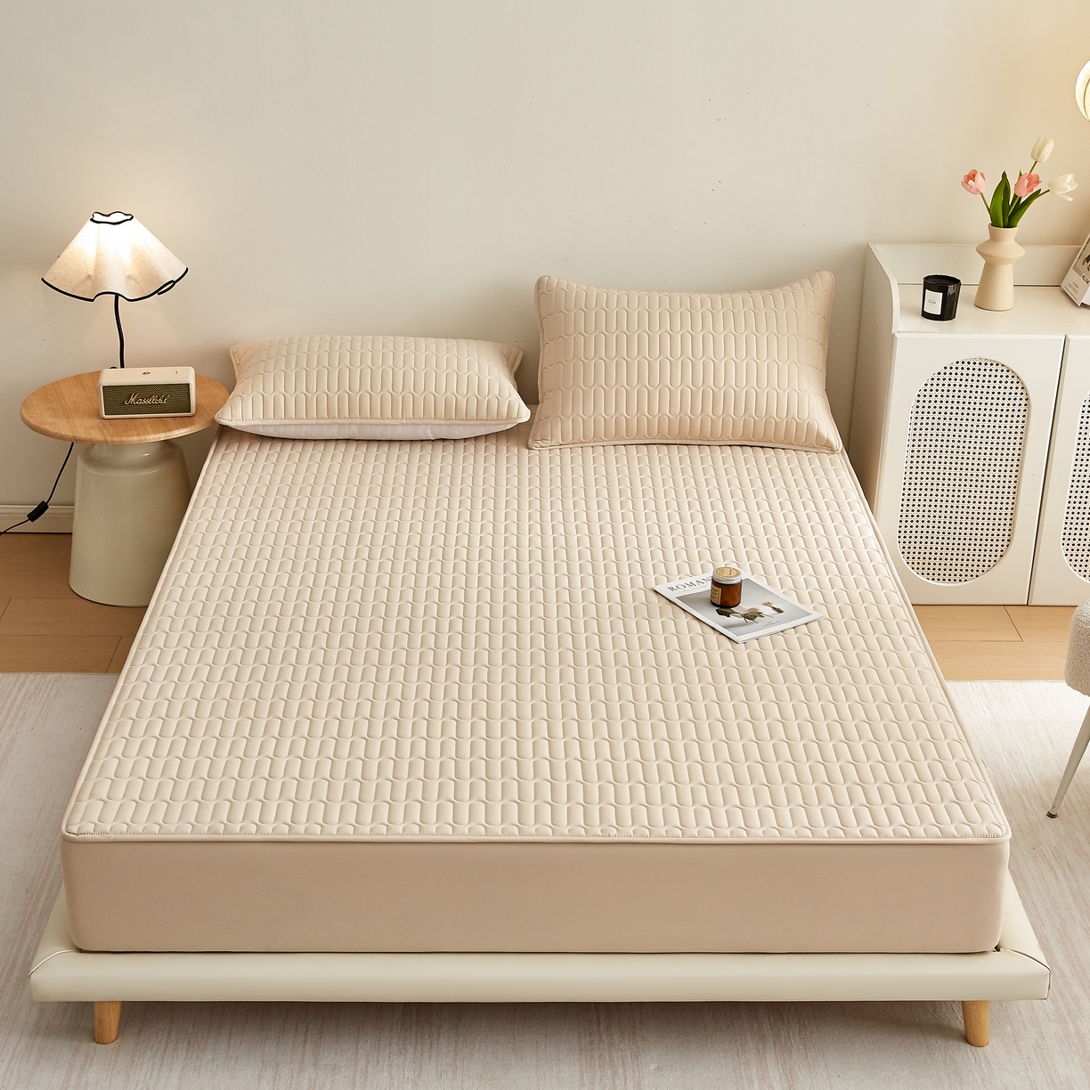 91家纺网 家纺一手货源 找家纺 蕾诺家纺 2025新款 菱格水洗棉亲肤棉夹棉床笠 菱格-驼色