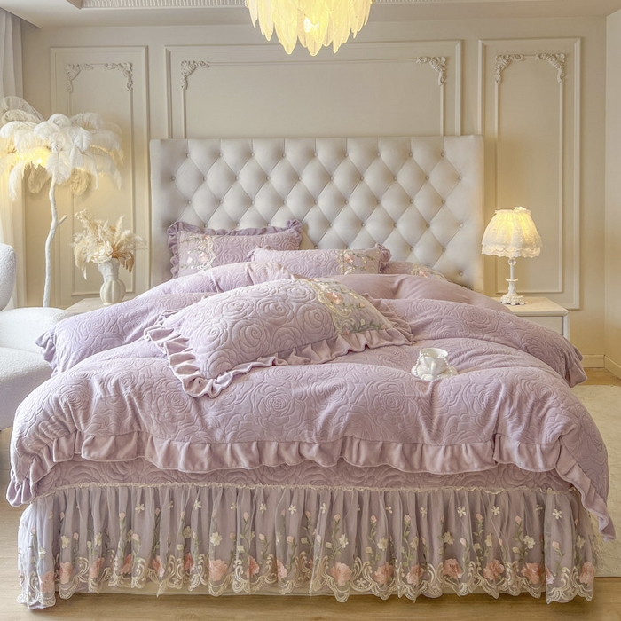 91家纺网 家纺一手货源 找家纺 恋尚 2025新款雕花牛奶绒保暖床盖四件套-巴黎春天（控价280） 巴黎春天-香芋紫