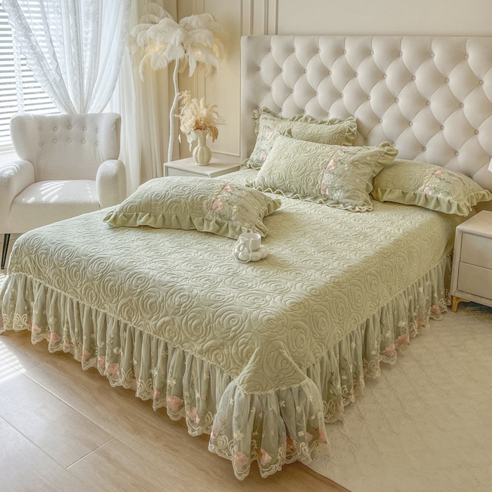 91家纺网 家纺一手货源 找家纺 恋尚 2025新款雕花牛奶绒保暖床盖四件套-巴黎春天（控价280） 巴黎春天-香草绿