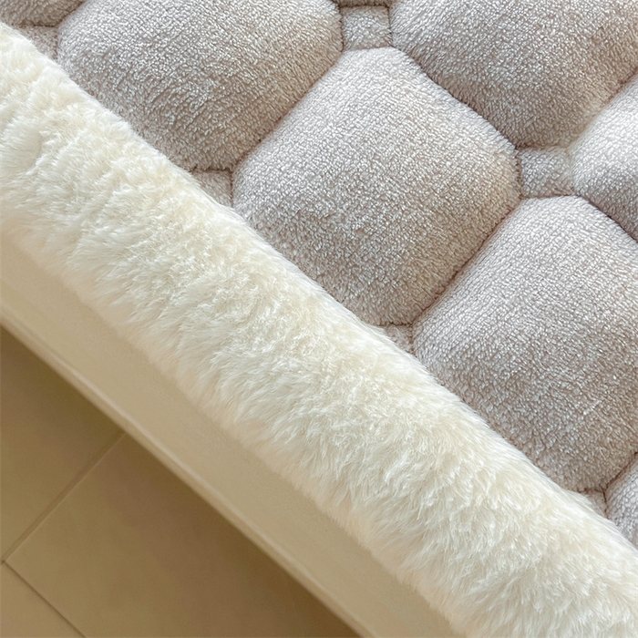 91家纺网 家纺一手货源 找家纺 喜居 2025新款A类水晶边牛奶绒夹棉床褥垫 调皮点点