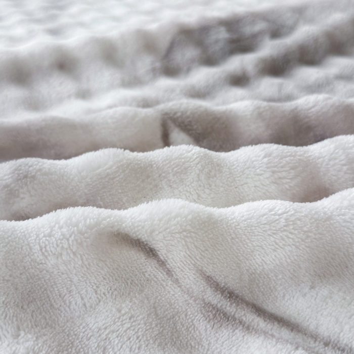 91家纺网 家纺一手货源 找家纺 爱多多家居 2025新款兔兔泡泡牛奶绒床裙单品床裙床裙单件三件套 床裙-蝶影