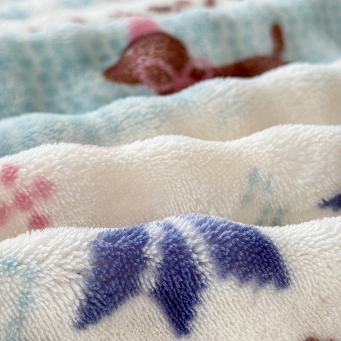 91家纺网 家纺一手货源 找家纺 爱多多家居 2025新款兔兔泡泡牛奶绒床裙单品床裙床裙单件三件套 床裙-快乐小狗