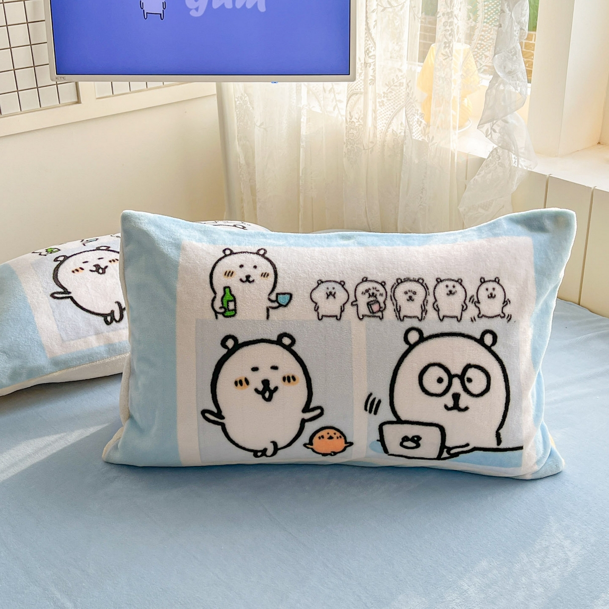 91家纺网 家纺一手货源 找家纺 浩诚 2025新款高克重牛奶绒大版卡通四件套 自嗨熊