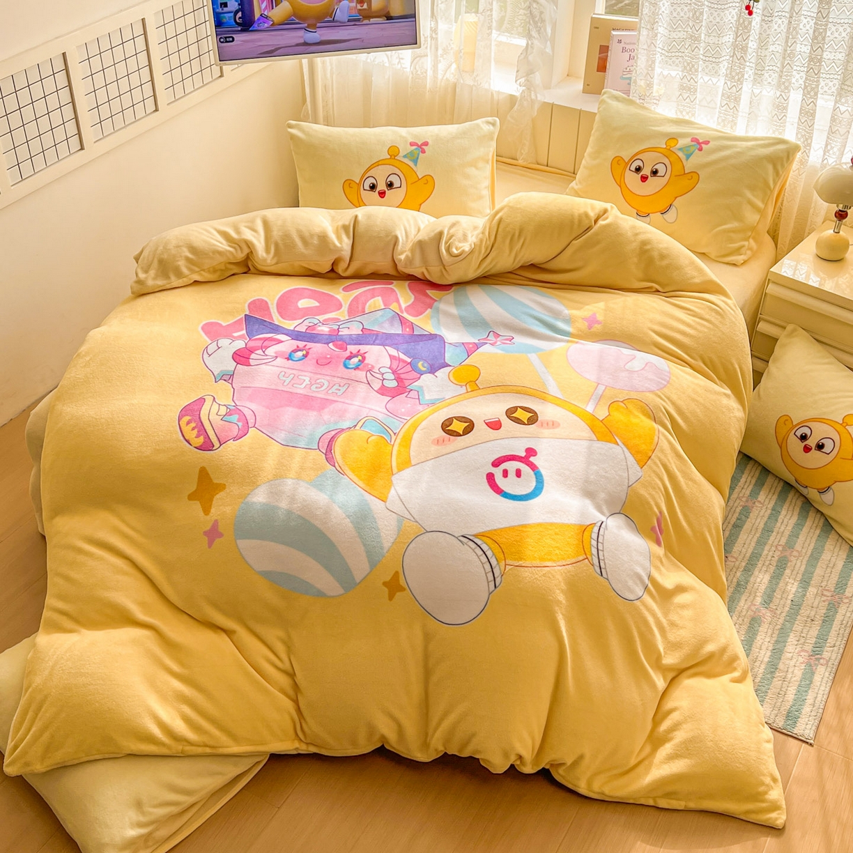 91家纺网 家纺一手货源 找家纺 浩诚 2025新款高克重牛奶绒大版卡通四件套 棒棒糖蛋仔