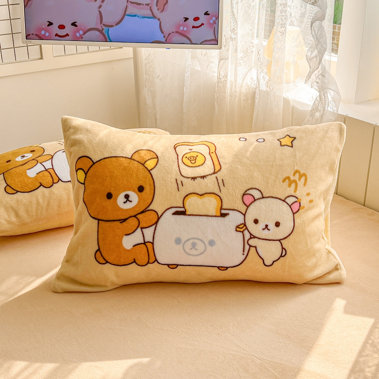 91家纺网 家纺一手货源 找家纺 浩诚 2025新款高克重牛奶绒大版卡通四件套 美食小熊