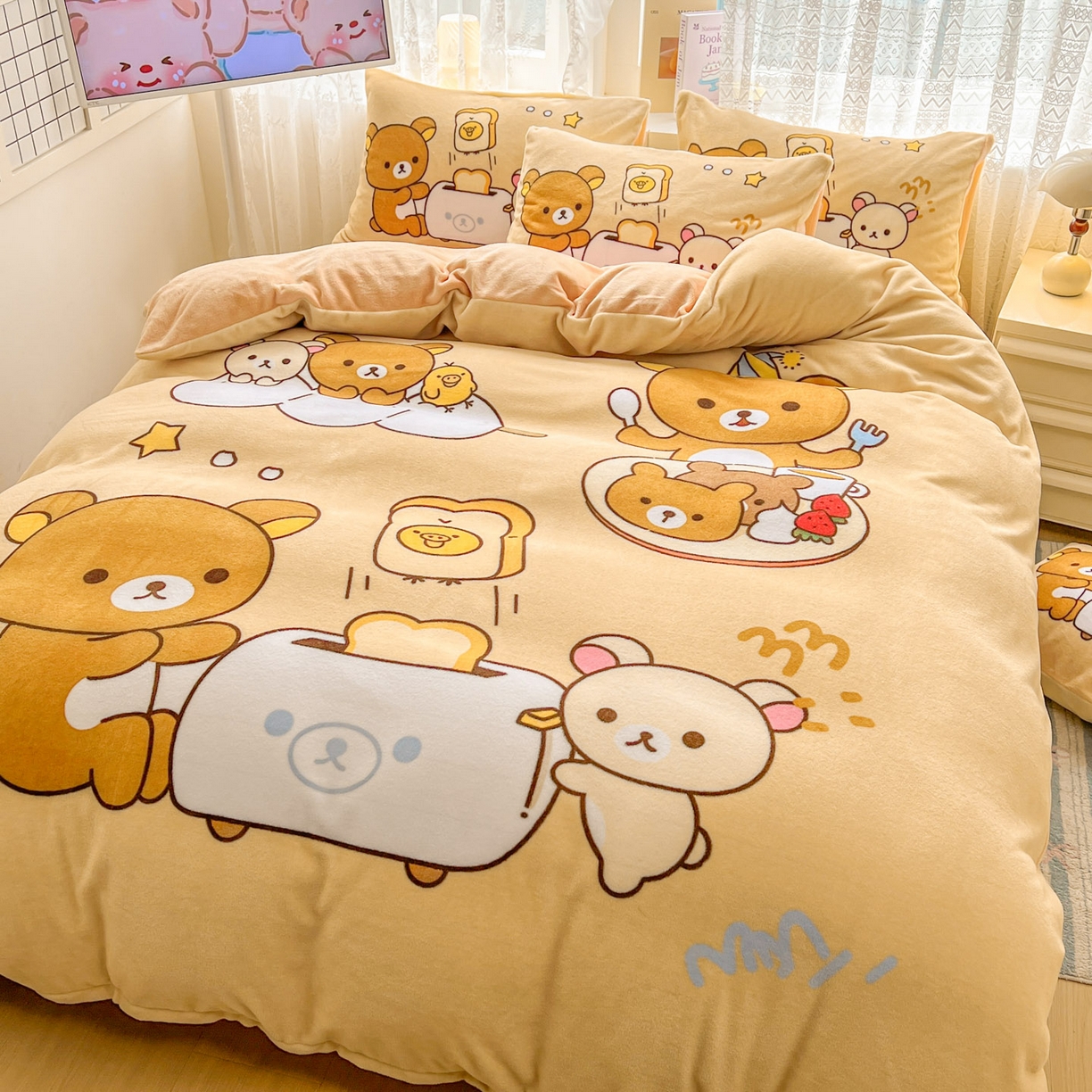 91家纺网 家纺一手货源 找家纺 浩诚 2025新款高克重牛奶绒大版卡通四件套 美食小熊