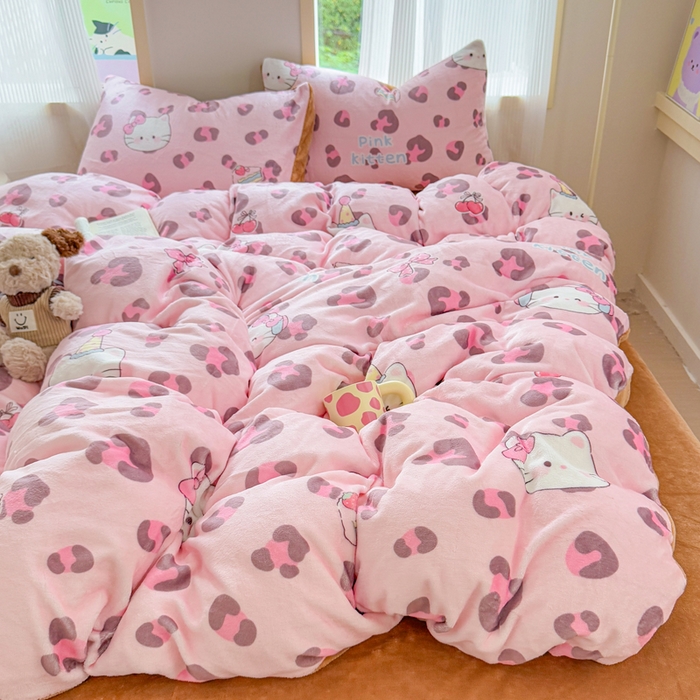 91家纺网 家纺一手货源 找家纺 （总）梦舒阳家纺 2025牛奶绒四件套牛奶绒单被套牛奶绒床笠款四件套小清新可爱套件