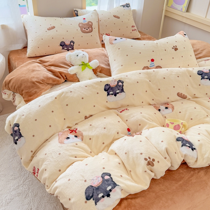 91家纺网 家纺一手货源 找家纺 梦舒阳家纺 2025牛奶绒四件套牛奶绒单被套牛奶绒床笠款四件套小清新可爱套件 咔咔小熊