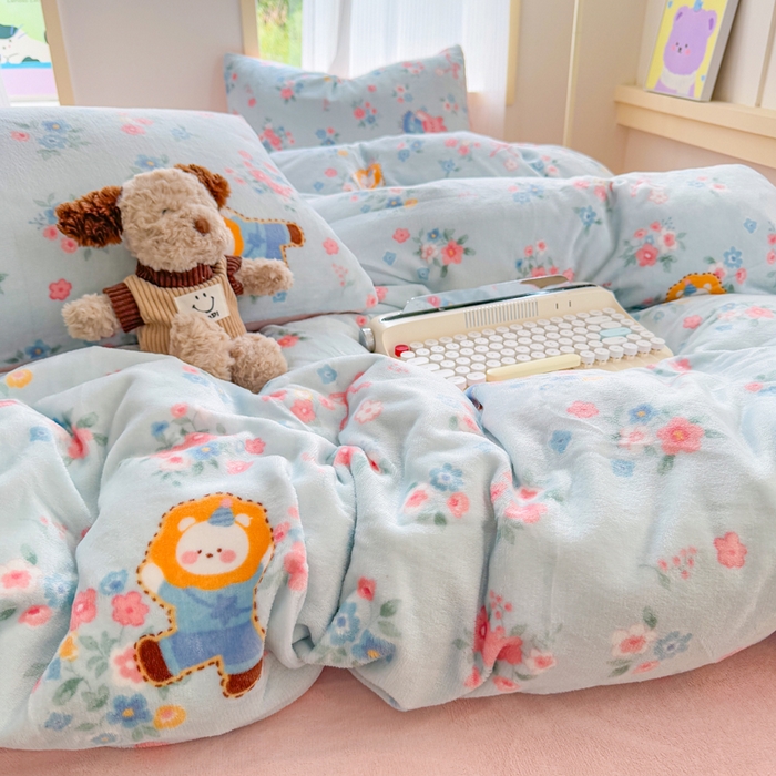 91家纺网 家纺一手货源 找家纺 梦舒阳家纺 2025牛奶绒四件套牛奶绒单被套牛奶绒床笠款四件套小清新可爱套件 一帘幽梦