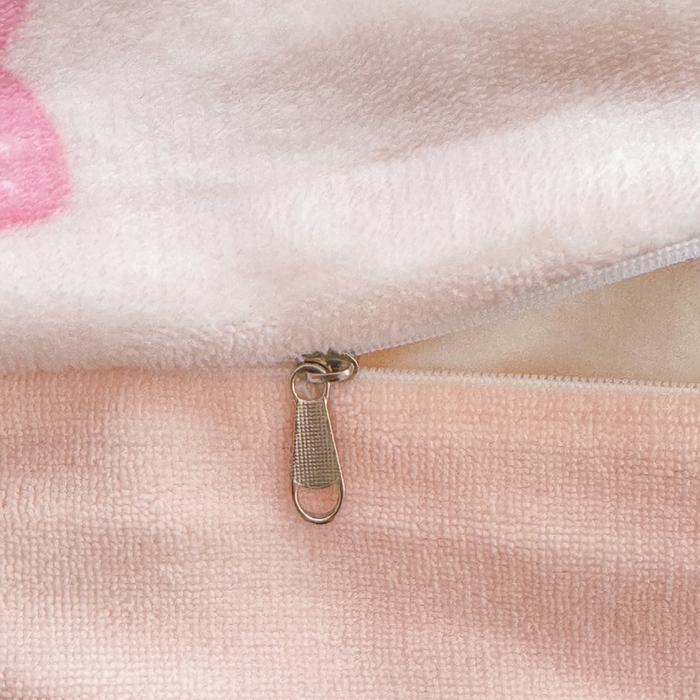 91家纺网 家纺一手货源 找家纺 梦舒阳家纺 2025牛奶绒四件套牛奶绒单被套牛奶绒床笠款四件套小清新可爱套件 草莓猫咪