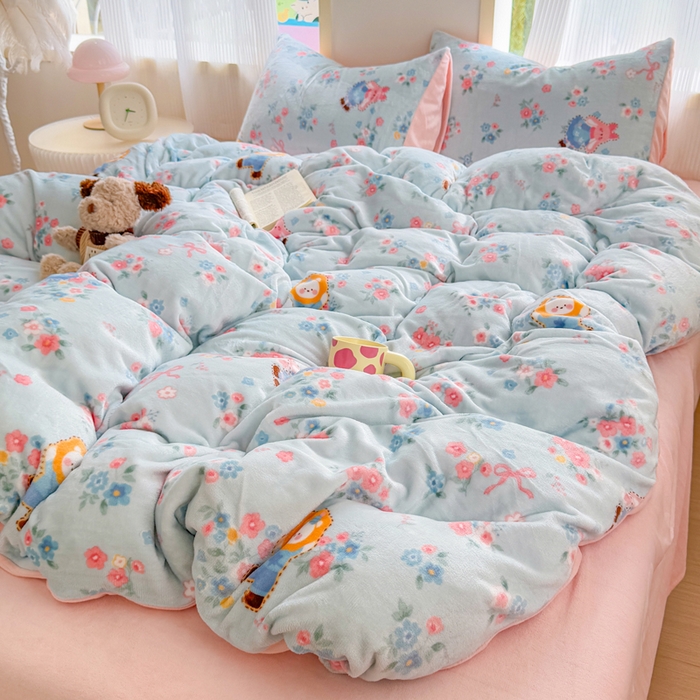 91家纺网 家纺一手货源 找家纺 梦舒阳家纺 2025牛奶绒四件套牛奶绒单被套牛奶绒床笠款四件套小清新可爱套件 一帘幽梦