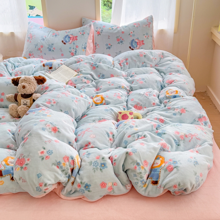 91家纺网 家纺一手货源 找家纺 梦舒阳家纺 2025牛奶绒四件套牛奶绒单被套牛奶绒床笠款四件套小清新可爱套件 一帘幽梦