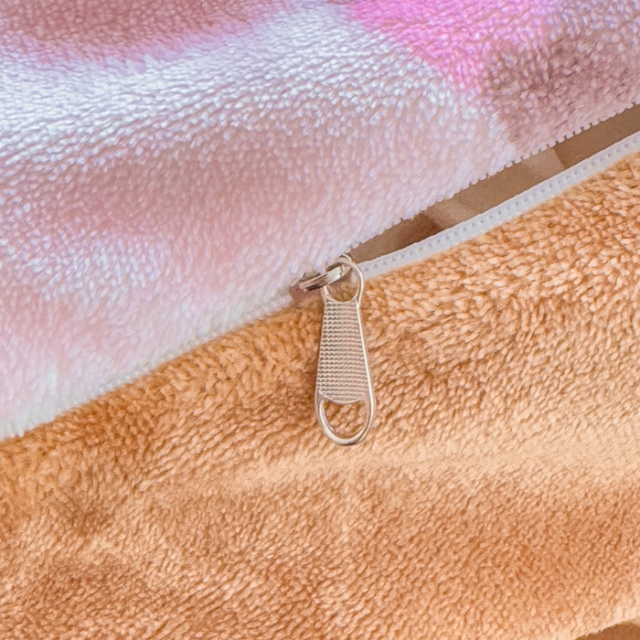 91家纺网 家纺一手货源 找家纺 梦舒阳家纺 2025牛奶绒四件套牛奶绒单被套牛奶绒床笠款四件套小清新可爱套件 豹纹猫咪