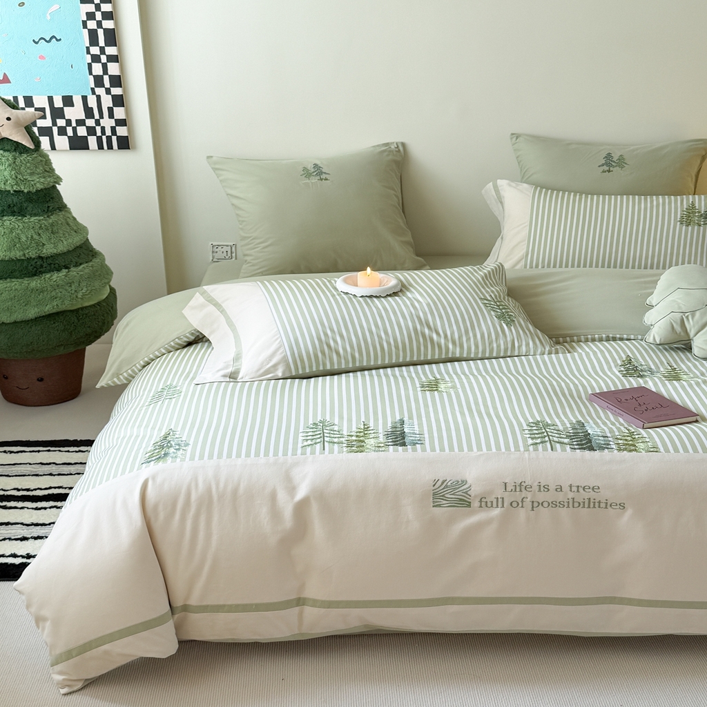 91家纺网 家纺一手货源 找家纺 （总）曼布缇 2025新款加厚全棉纯棉磨毛数码印花绣花套件-森迪（会员减20，券后358起）