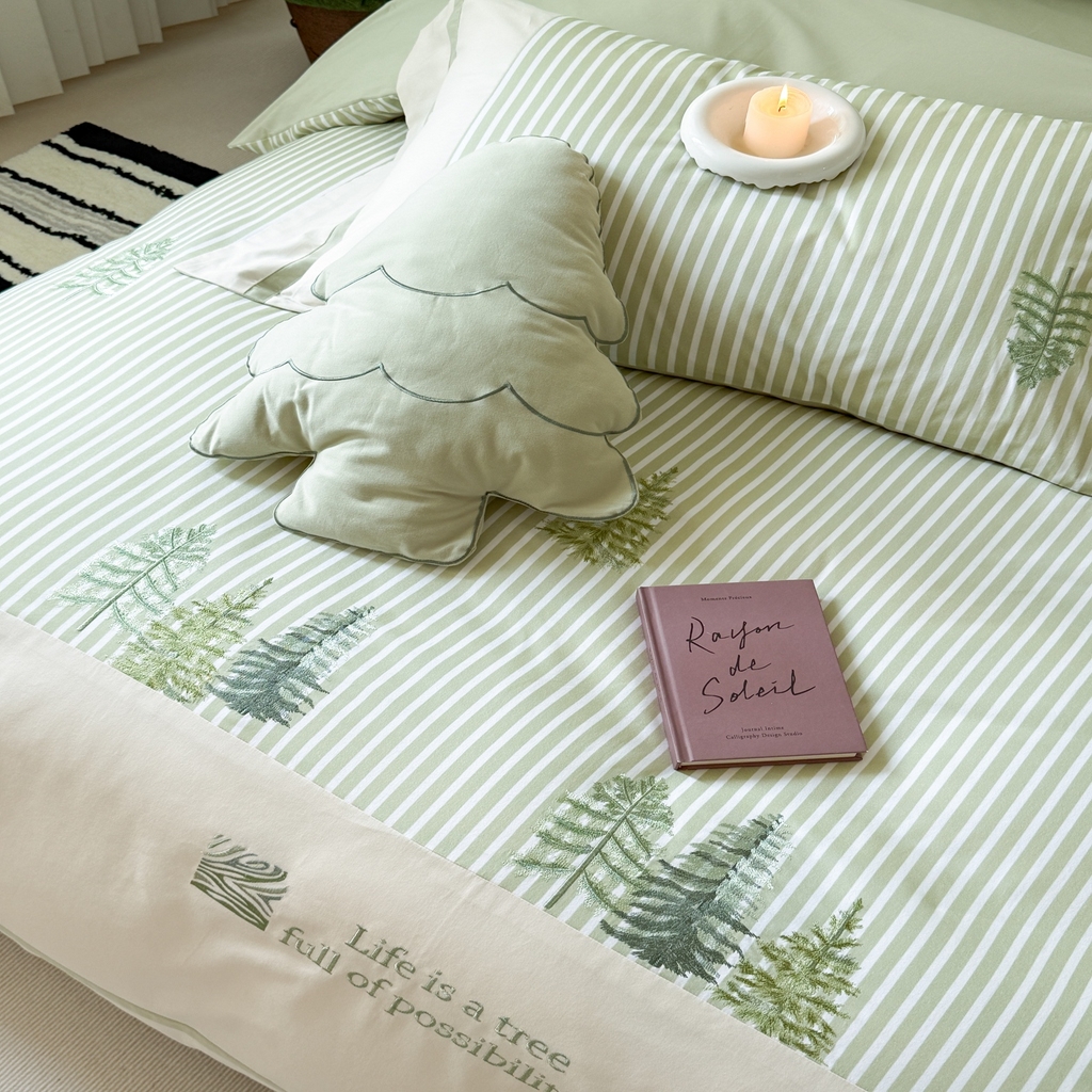 91家纺网 家纺一手货源 找家纺 （总）曼布缇 2025新款加厚全棉纯棉磨毛数码印花绣花套件-森迪（会员减20，券后358起）