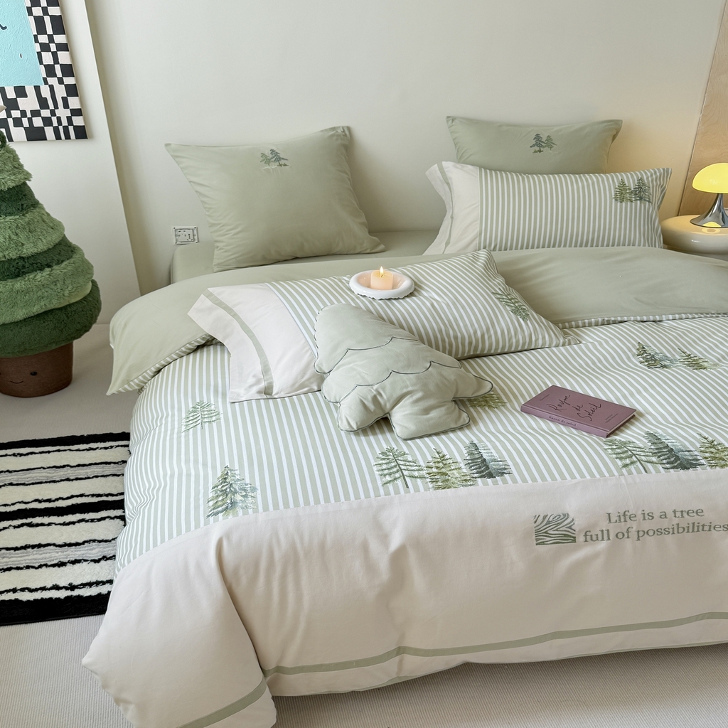 91家纺网 家纺一手货源 找家纺 （总）曼布缇 2025新款加厚全棉纯棉磨毛数码印花绣花套件-森迪（会员减20，券后358起）