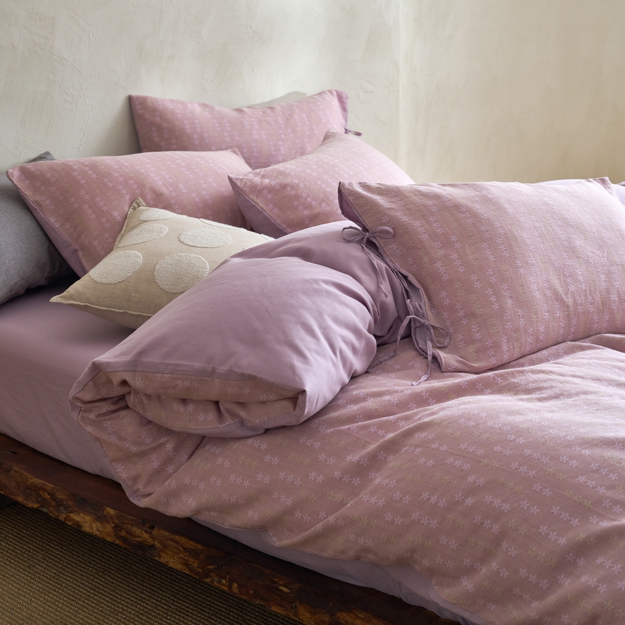 91家纺网 家纺一手货源 找家纺 久典家居 2025新款全棉色织提花系带款四件套-花锦系列（买家秀找客服) 花锦-紫