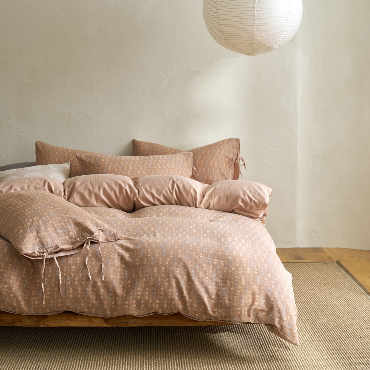 91家纺网 家纺一手货源 找家纺 久典家居 2025新款全棉色织提花系带款四件套-花锦系列（买家秀找客服) 花锦-咖