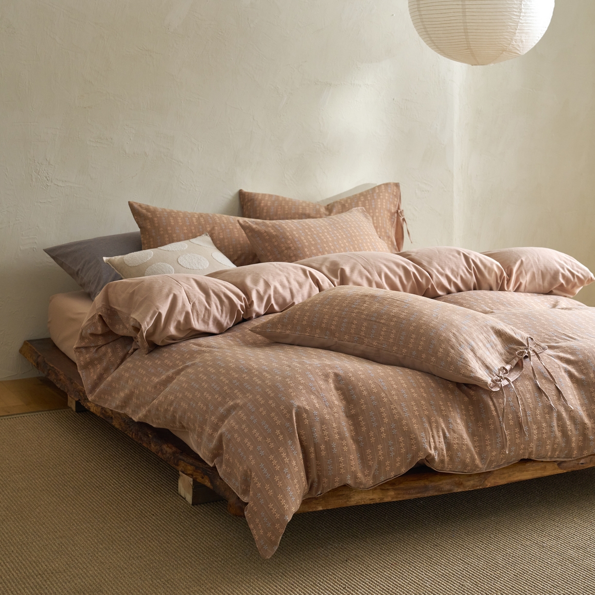 91家纺网 家纺一手货源 找家纺 久典家居 2025新款全棉色织提花系带款四件套-花锦系列（买家秀找客服) 花锦-咖