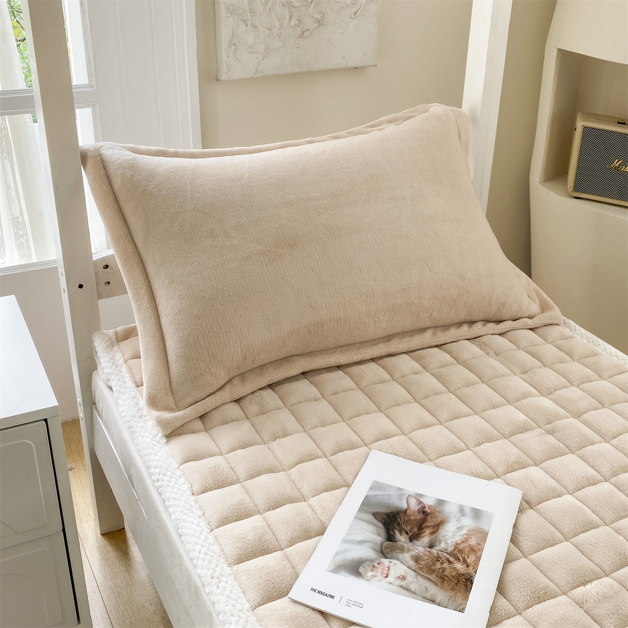 91家纺网 家纺一手货源 找家纺 （总）凌云家纺 2025新款230克加厚全消光牛奶绒宽边枕套单枕套单件枕套单品枕套