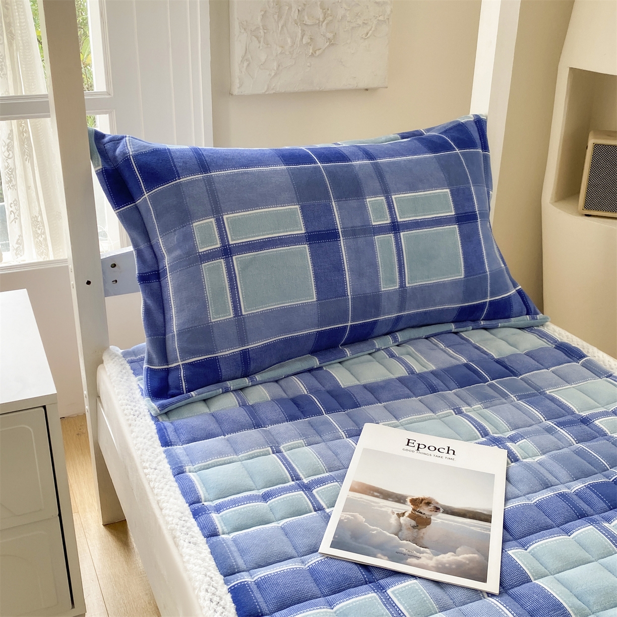 91家纺网 家纺一手货源 找家纺 （总）凌云家纺 2025新款230克加厚全消光牛奶绒宽边枕套单枕套单件枕套单品枕套